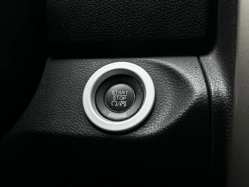 Used 2014 RAM 1500 Laramie w/ Convenience Group RWD image 23
