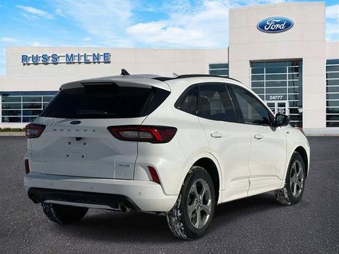 Used 2023 Ford Escape ST-Line w/ Tech Pack #1 image 4
