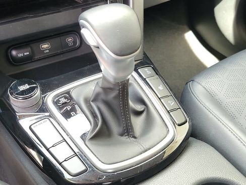 Certified 2024 Kia Seltos EX AWD/4WD image 29