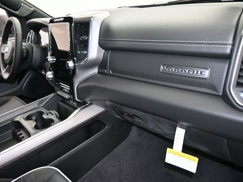 Used 2025 RAM 1500 Laramie image 37