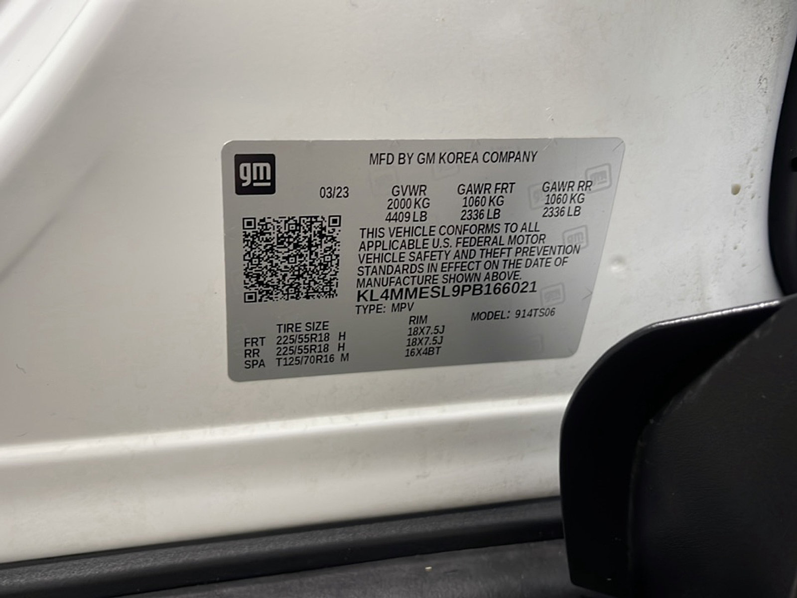 Used 2023 Buick Encore GX Select w/ Safety Package II AWD/4WD image 28