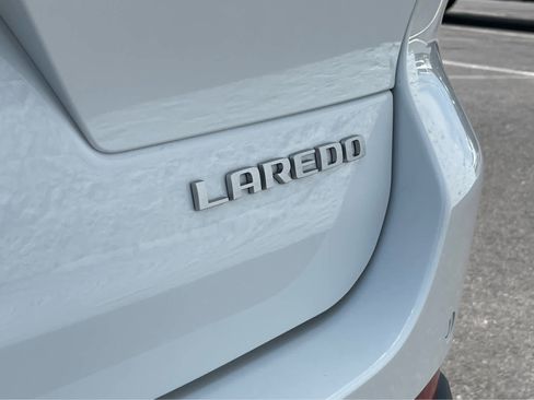 New 2025 Jeep Grand Cherokee L Laredo w/ Luxury Tech Group I image 10