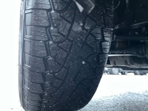 New 2026 Ford Expedition Active image 29