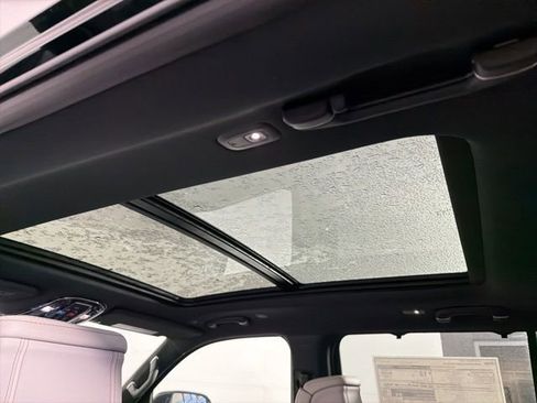 New 2026 Jeep Grand Wagoneer Summit w/ Rear Seat Video Group I image 37