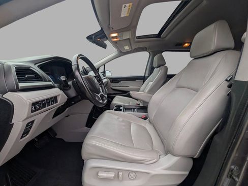 Used 2019 Honda Odyssey EX-L image 18
