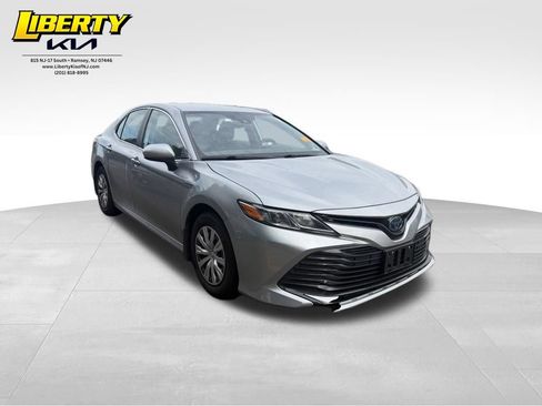 Used 2020 Toyota Camry LE FWD image 1