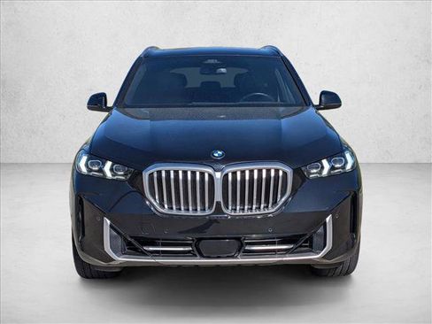 Used 2025 BMW X5 xDrive40i image 2