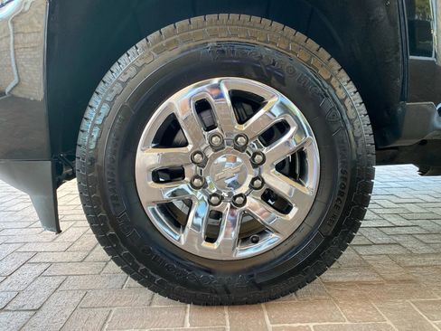 Used 2019 Chevrolet Silverado 3500 High Country w/ Duramax Plus Package image 29