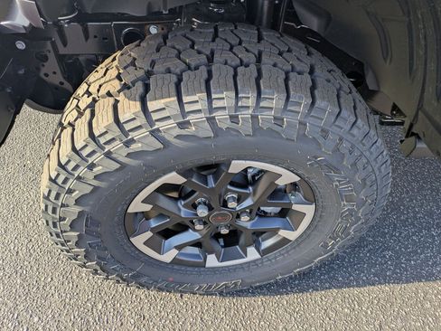 New 2026 Jeep Gladiator Rubicon image 9