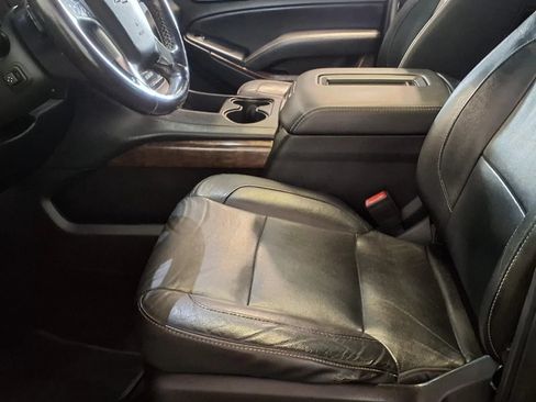 Used 2018 Chevrolet Tahoe LT AWD/4WD image 18
