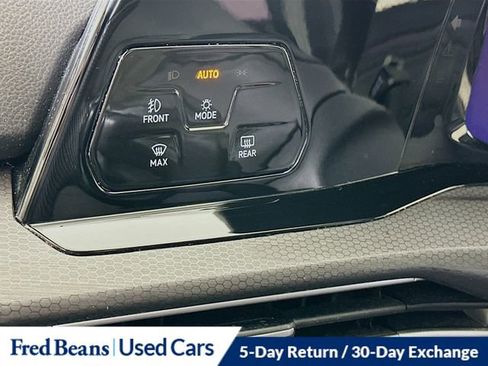 Used 2022 Volkswagen GTI SE image 11