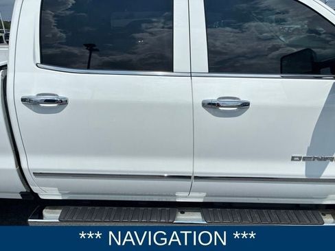 Used 2016 GMC Sierra 2500 Denali w/ Duramax Plus Package AWD/4WD image 5