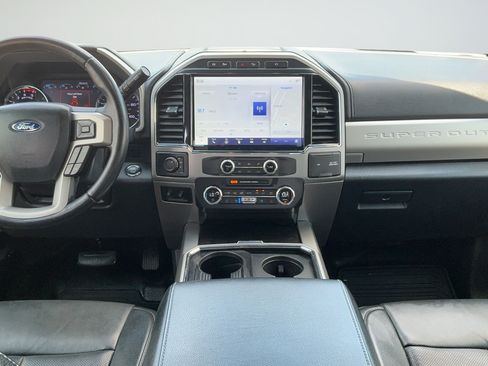 Used 2022 Ford F350 Lariat w/ Lariat Ultimate Package AWD/4WD image 7