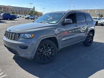 Used 2020 Jeep Grand Cherokee Altitude