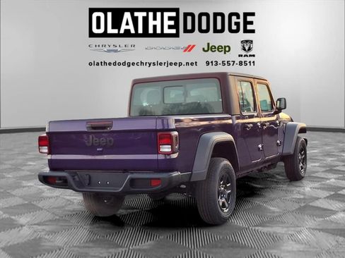 New 2026 Jeep Gladiator Sport image 23