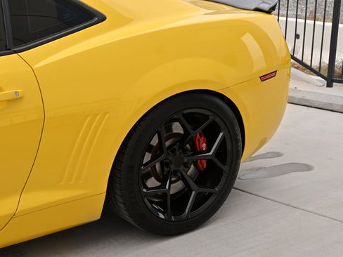 Used 2012 Chevrolet Camaro SS w/ RS Package image 36
