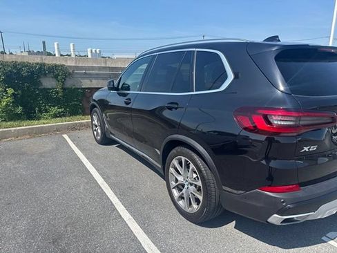 Used 2023 BMW X5 xDrive40i w/ Premium Package AWD/4WD image 6
