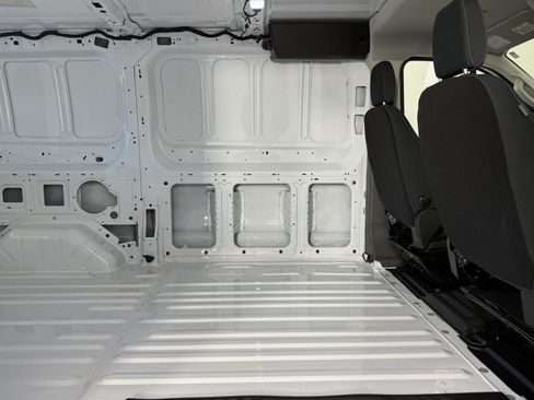 Used 2023 Ford Transit 250 Low Roof AWD w/ Exterior Upgrade Package image 13