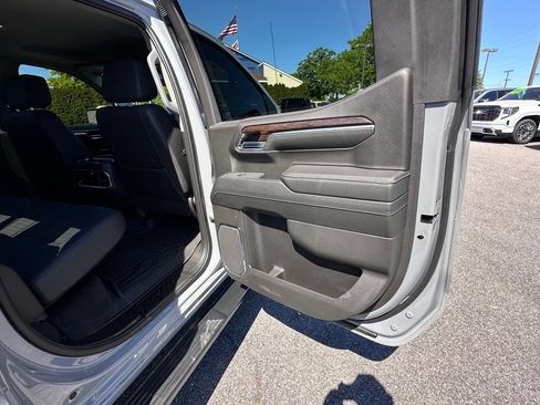 Certified 2024 GMC Sierra 1500 Elevation w/ Elevation Premium Package AWD/4WD image 19
