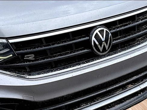Used 2023 Volkswagen Tiguan SE R-Line AWD/4WD image 26