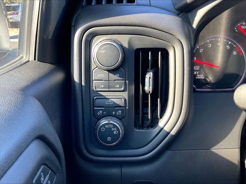 Certified 2022 Chevrolet Silverado 1500 Custom Trail Boss image 31