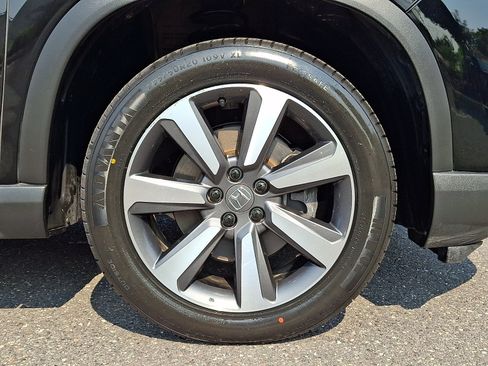 Certified 2023 Honda Pilot Elite image 8