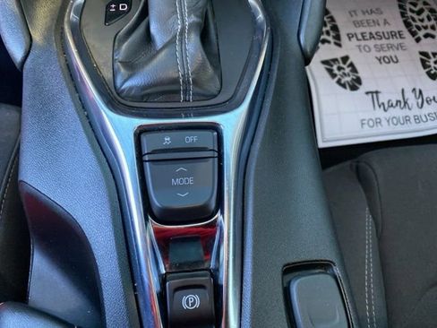 Used 2023 Chevrolet Camaro LT image 31