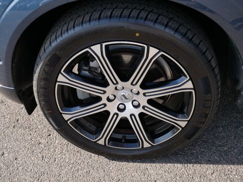 Used 2019 Volvo XC60 T8 Inscription w/ Advanced Package AWD/4WD image 15