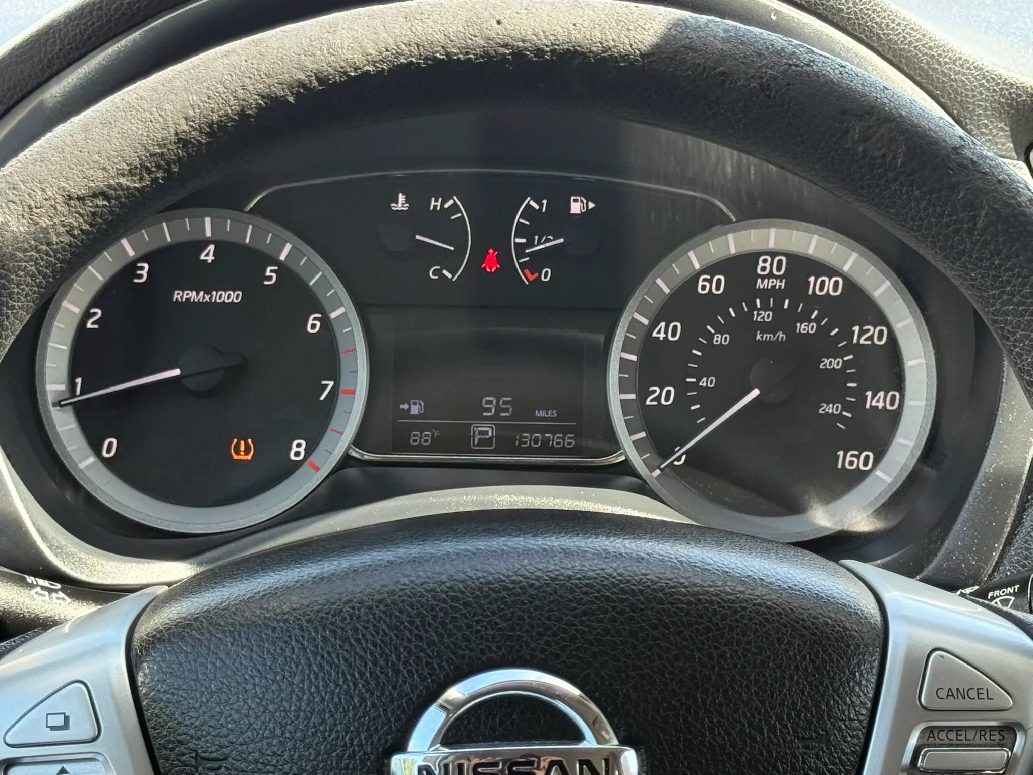 Used 2013 Nissan Sentra SV FWD image 8