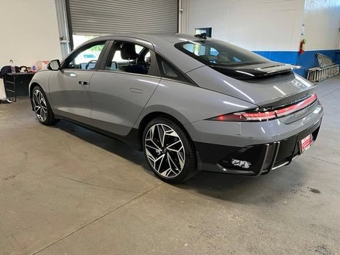 Used 2024 Hyundai Ioniq 6 SEL RWD image 5