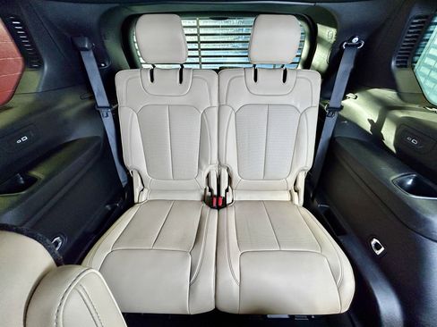 Certified 2023 Jeep Grand Cherokee L Limited w/ Luxury Tech Group II image 38