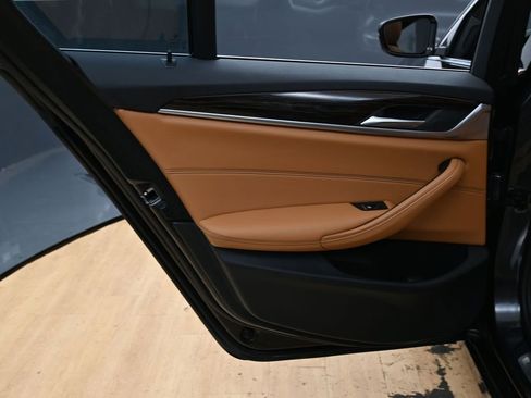 Used 2023 BMW 530i xDrive w/ Convenience Package AWD/4WD image 25