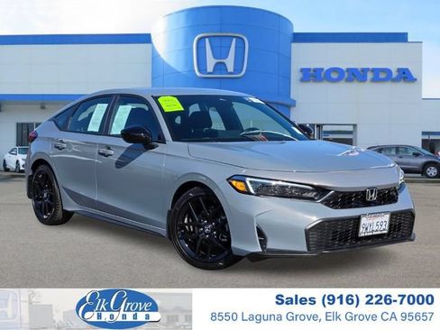 Used 2025 Honda Civic Sport image 1