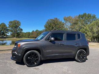 Used 2018 Jeep Renegade Altitude image 1