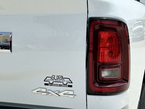 Used 2025 RAM 2500 Tradesman w/ Chrome Appearance Group AWD/4WD image 7