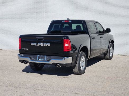 New 2026 RAM 1500 2WD Crew Cab image 4