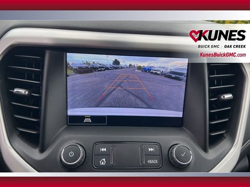 Used 2023 GMC Acadia SLT image 22