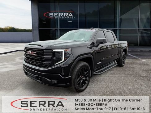 Used 2023 GMC Sierra 1500 Elevation AWD/4WD image 1