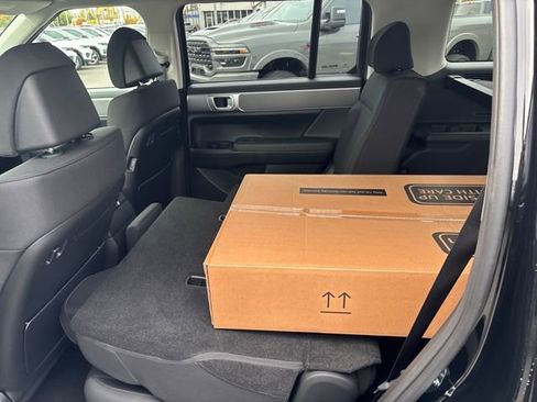 New 2026 Hyundai Santa Fe SE image 14