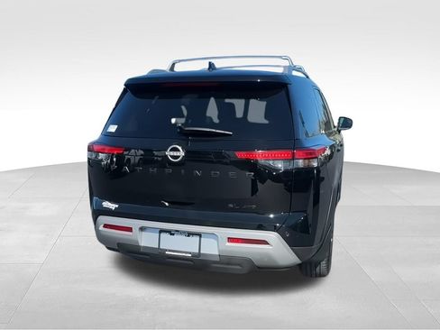 Used 2023 Nissan Pathfinder SL w/ Lighting Package (N92) AWD/4WD image 8