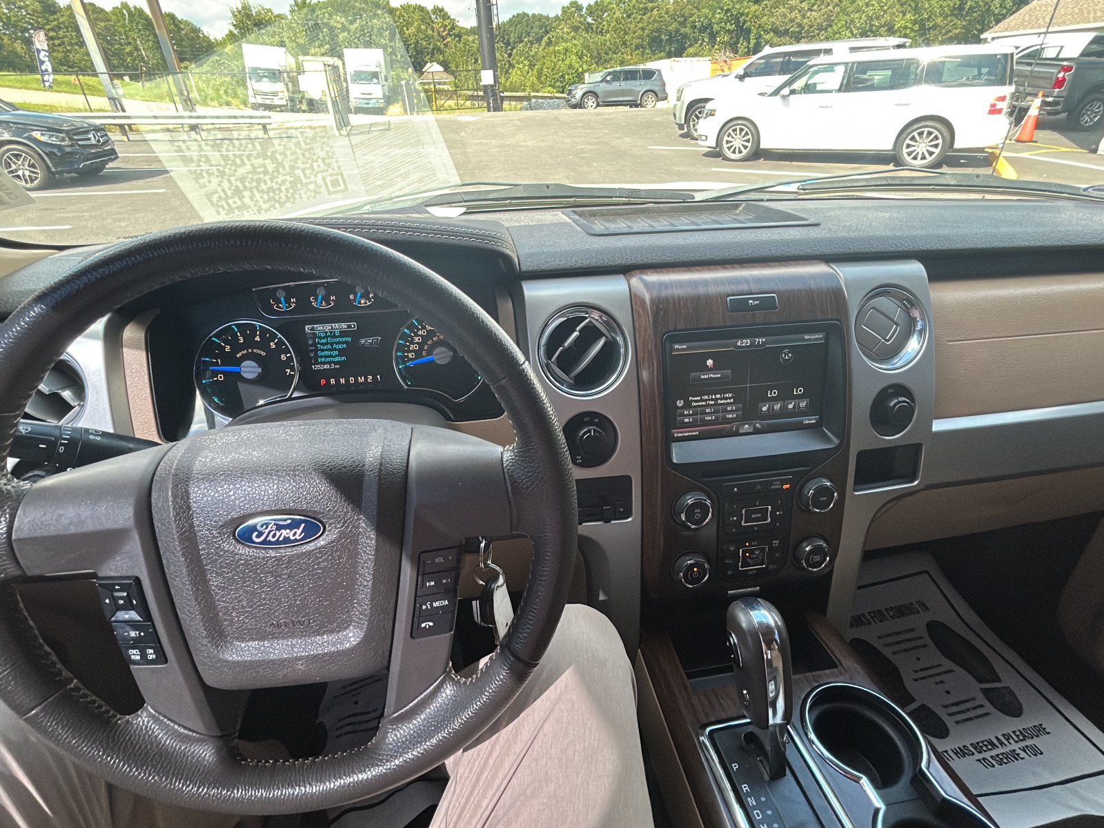 Used 2014 Ford F150 Lariat w/ Equipment Group 501A Mid RWD image 16