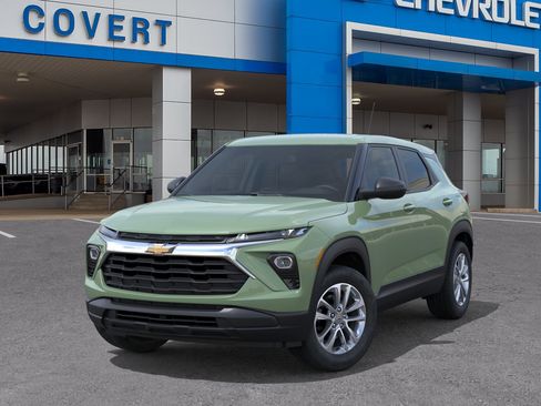 New 2026 Chevrolet TrailBlazer LS w/ LS Convenience Package FWD image 6