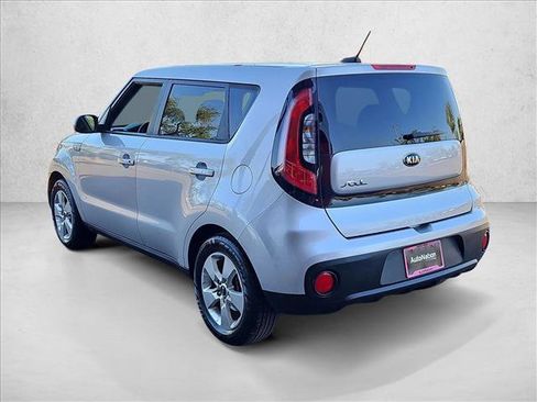 Used 2017 Kia Soul image 8