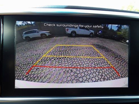 Used 2020 Kia Sportage EX image 19