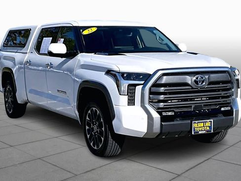 Used 2022 Toyota Tundra Limited image 2