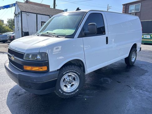Used 2020 Chevrolet Express 2500 2500 3dr Cargo Van w/ Driver Convenience Package image 36