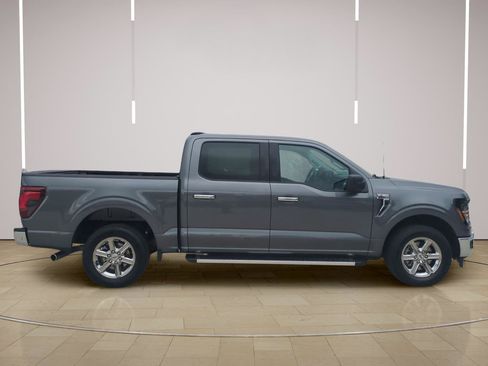 Used 2025 Ford F150 XLT w/ Equipment Group 301A Standard RWD image 13