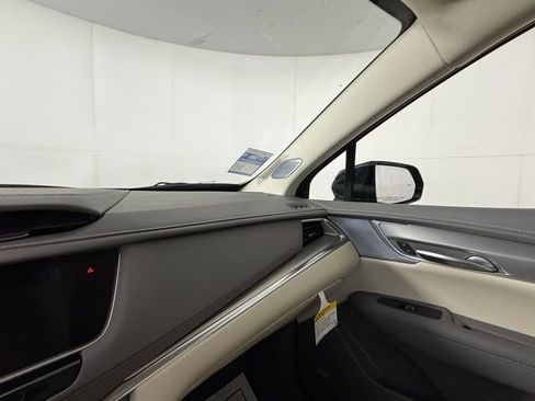 New 2025 Cadillac XT5 Premium Luxury w/ Technology Package image 16