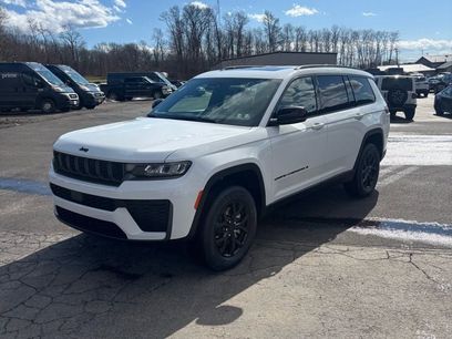 New 2026 Jeep Grand Cherokee L 4WD