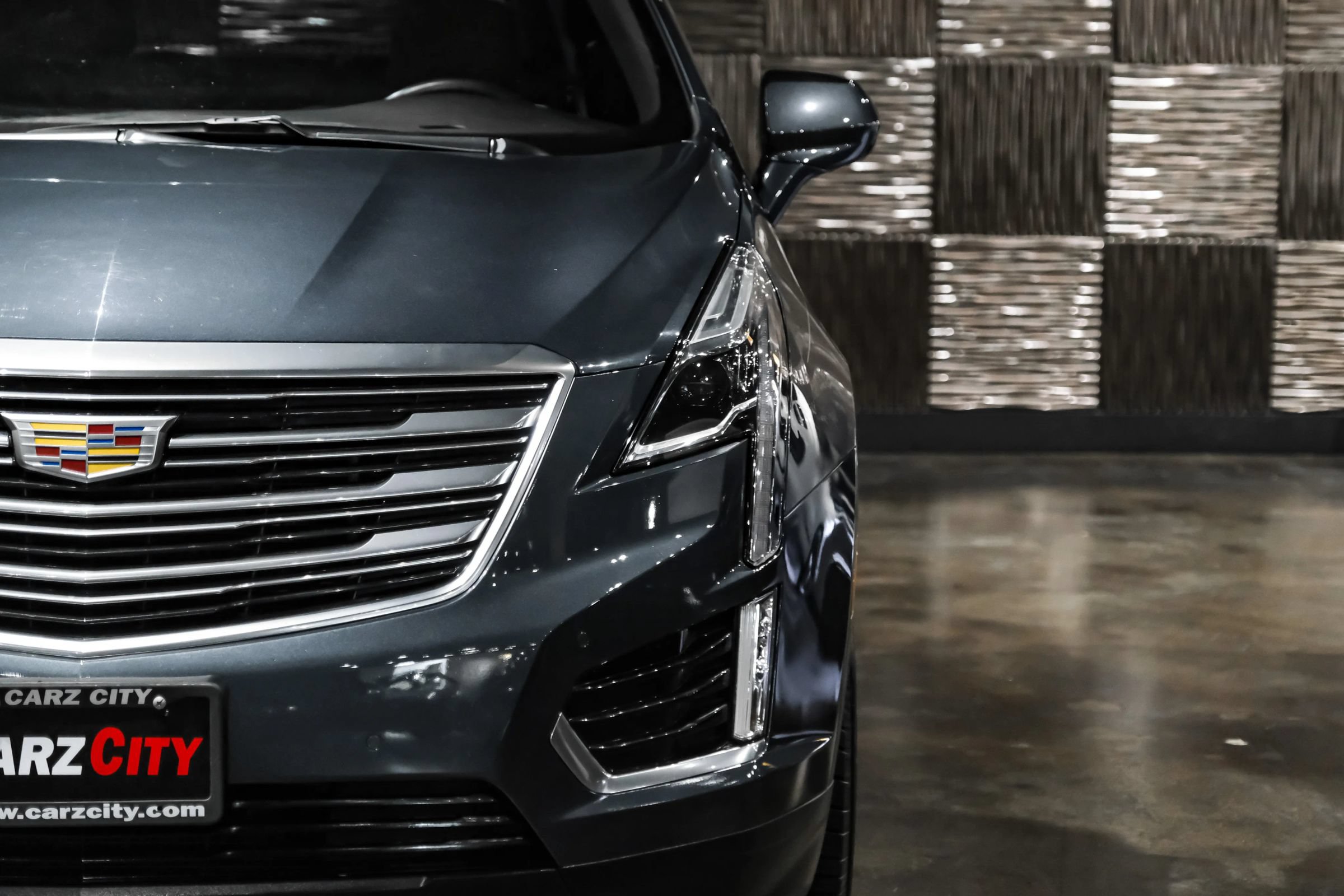 Used 2019 Cadillac XT5 Premium Luxury FWD image 48